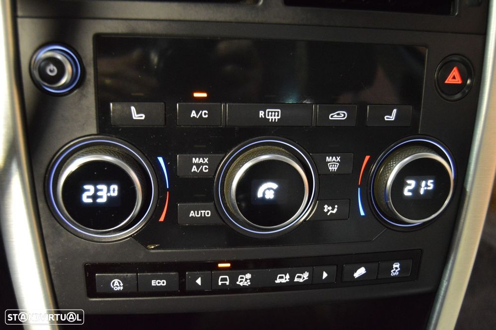 Land Rover Discovery Sport 2.0 TD4 HSE Luxury - 38