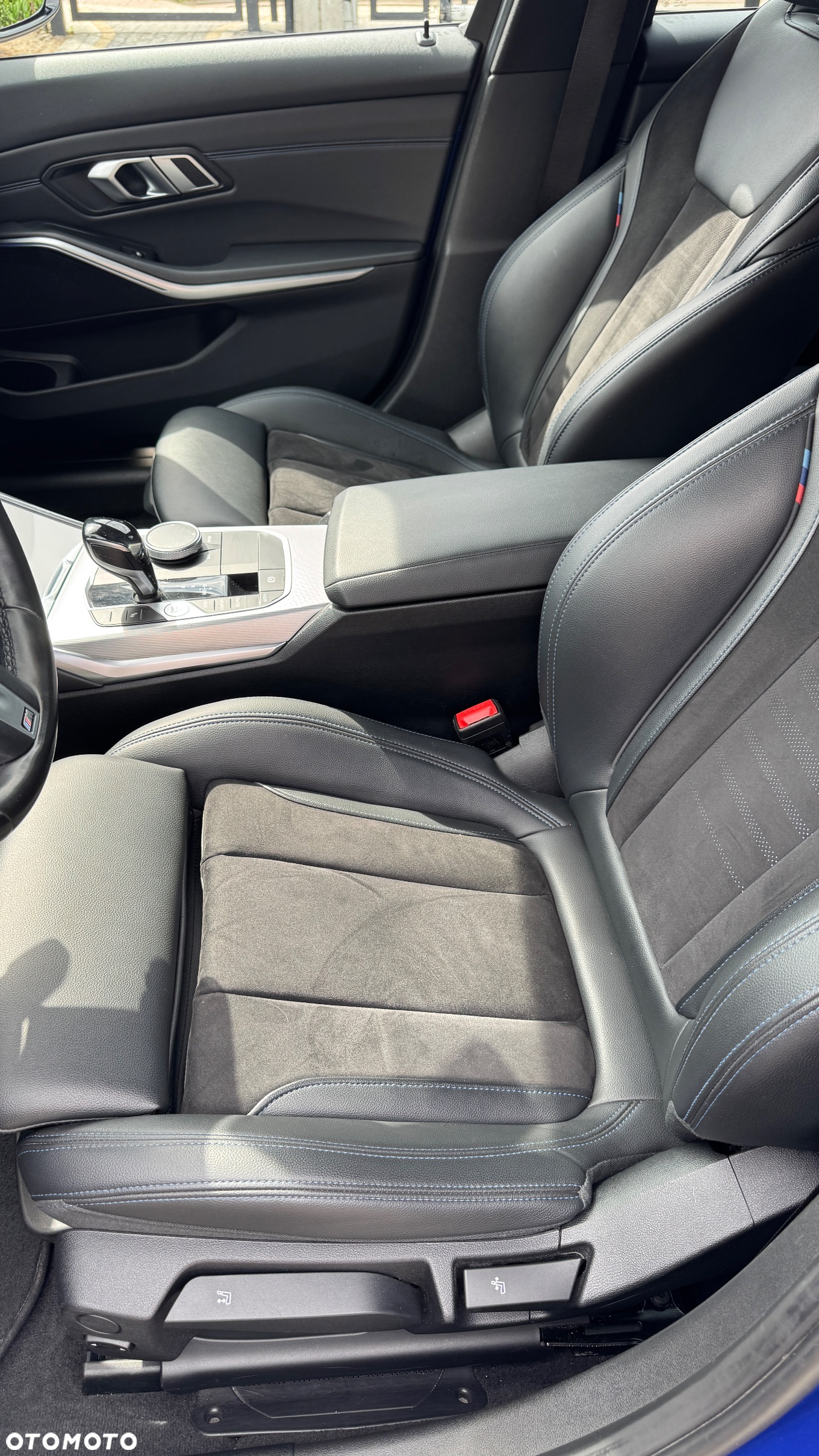 BMW Seria 3 318d M Sport - 28