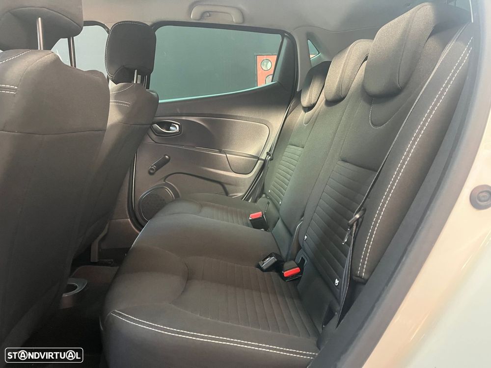 Renault Clio 0.9 TCe Limited - 9