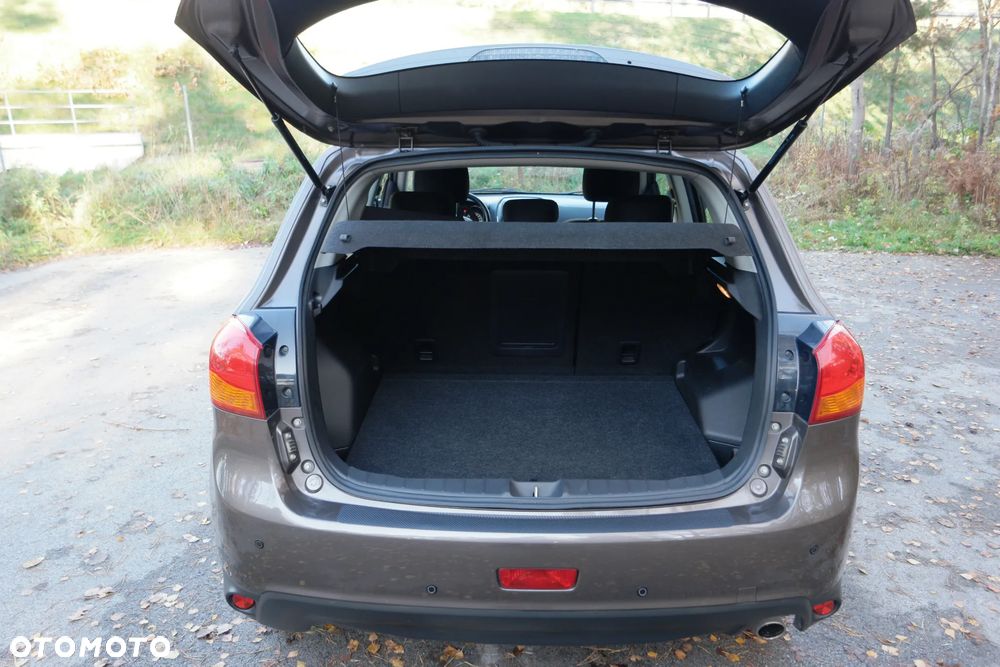 Mitsubishi ASX - 17