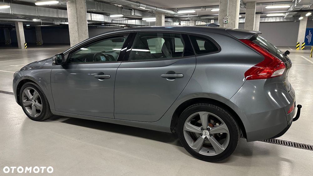 Volvo V40 - 9