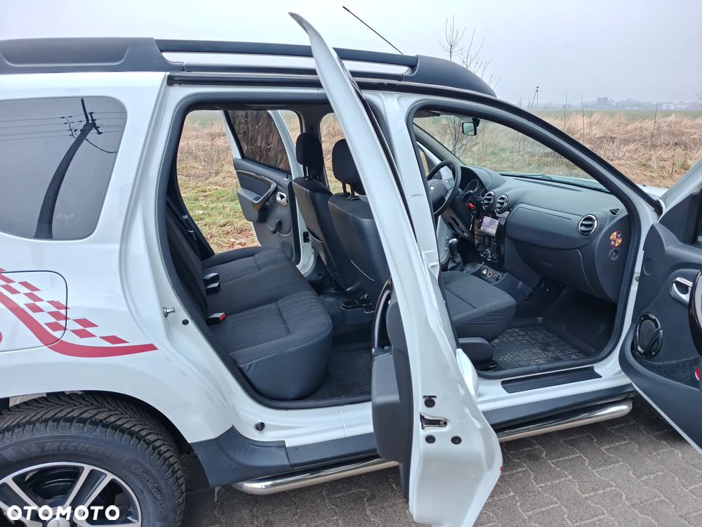 Dacia Duster 1.6 16V 4x2 Laureate - 8