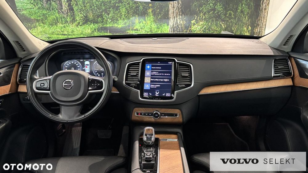 Volvo XC 90 - 13