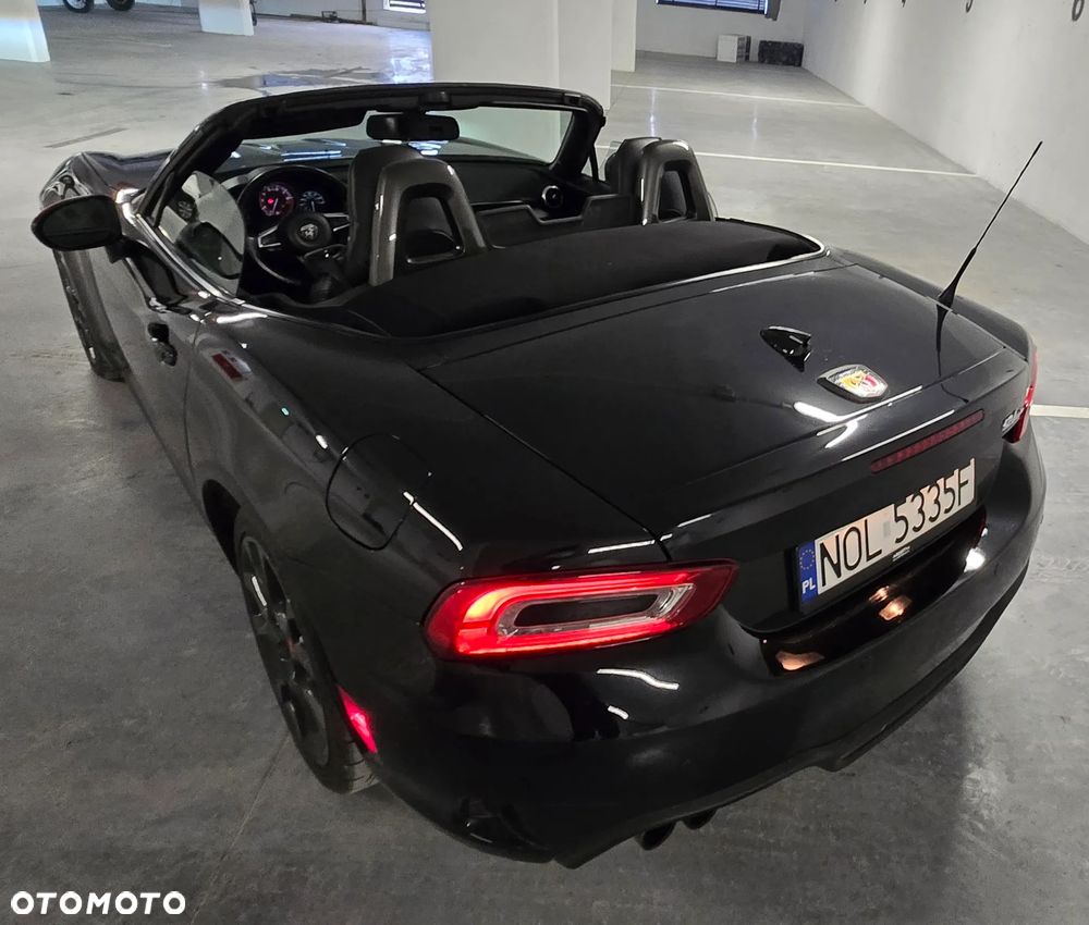 Fiat 124 Spider - 16
