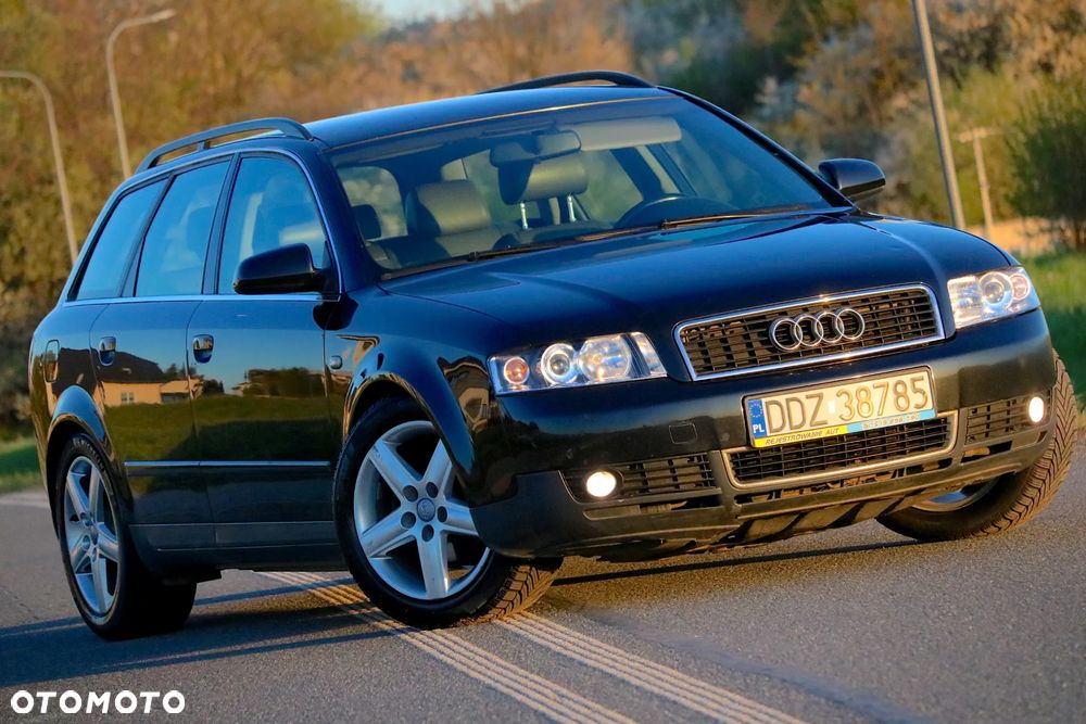 Audi A4 Avant - 11