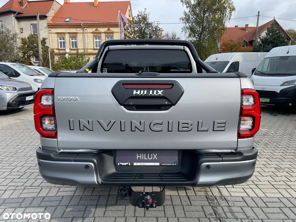Toyota Hilux 2.8 D-4D Double Cab Invincible 4x4 - 7