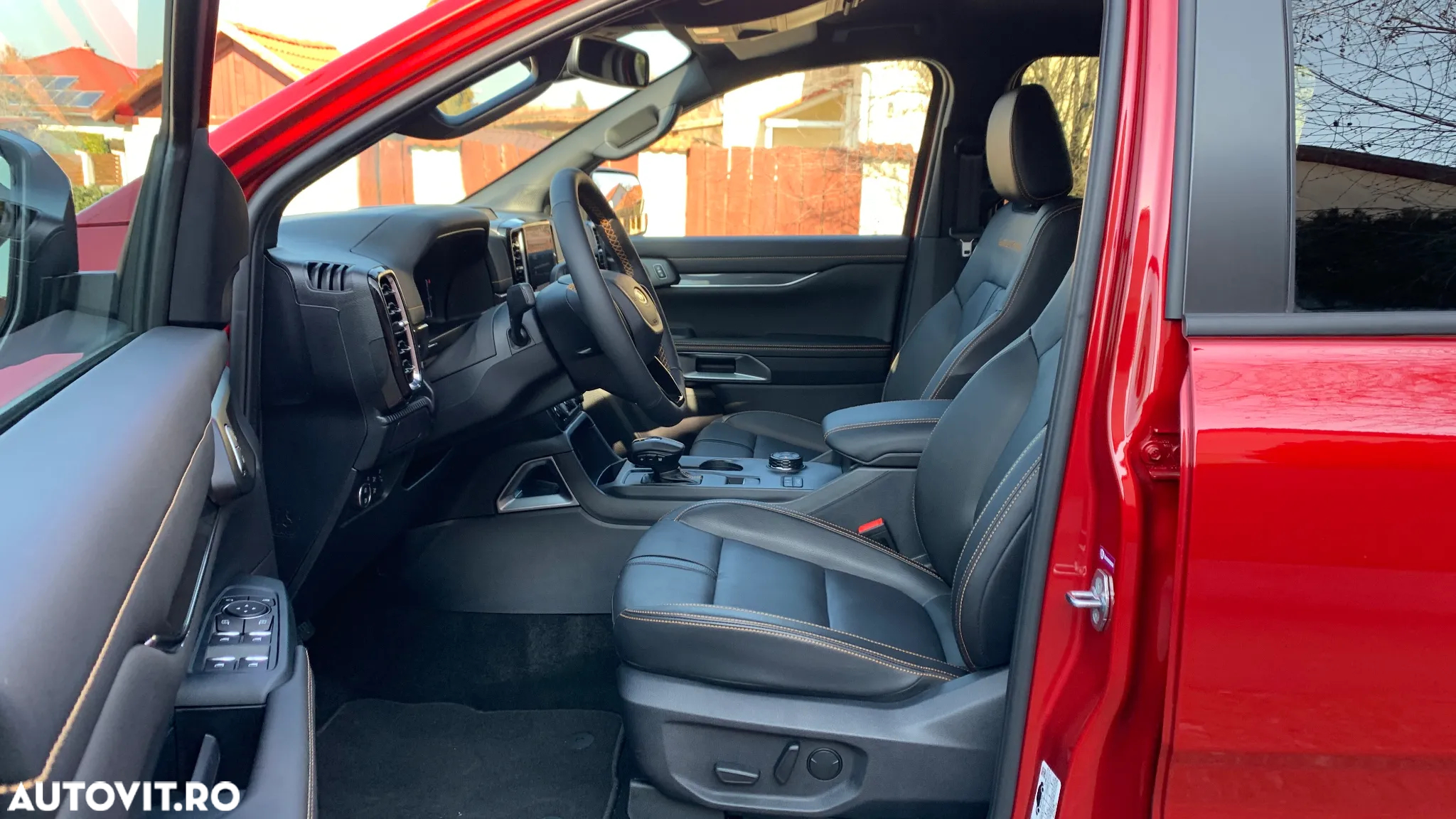 Ford Ranger Pick-Up 2.0 TD 205 CP 10AT 4x4 Double Cab Wildtrak - 13