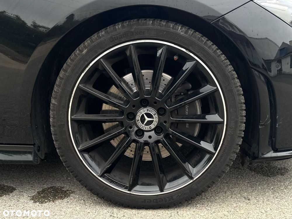 Mercedes-Benz CLA - 24