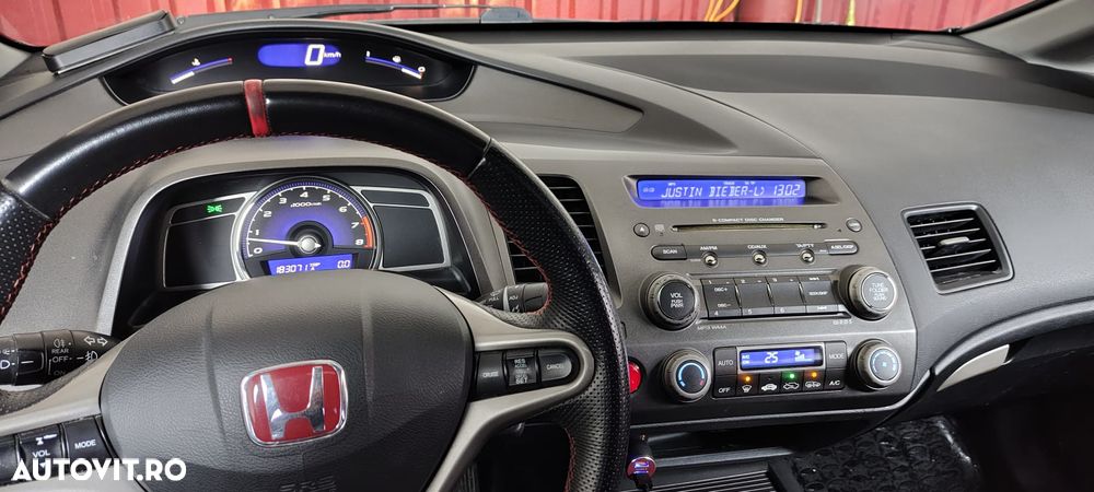 Honda Civic - 11
