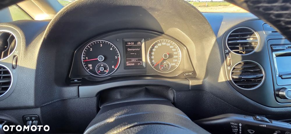Volkswagen Golf Plus 1.6 TDI DPF BlueMotion Technology Team - 16