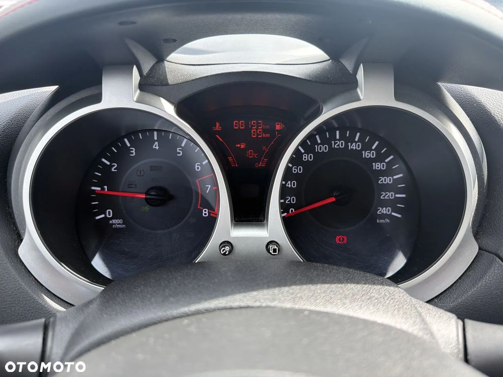 Nissan Juke 1.2 DIG-T N-Connecta EU6 - 12