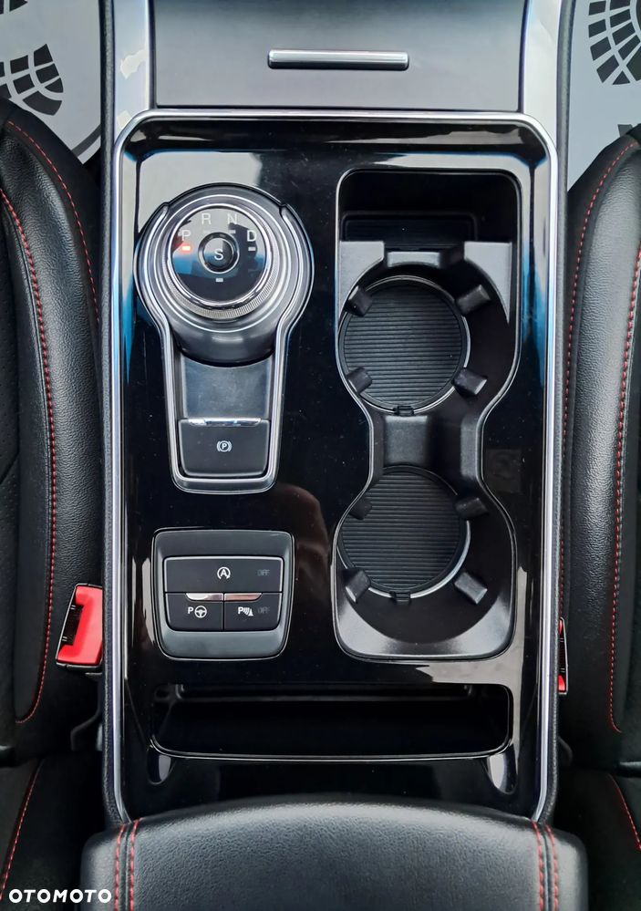 Ford Edge 2.0 TDCi Bi-Turbo 4x4 ST-LINE - 24