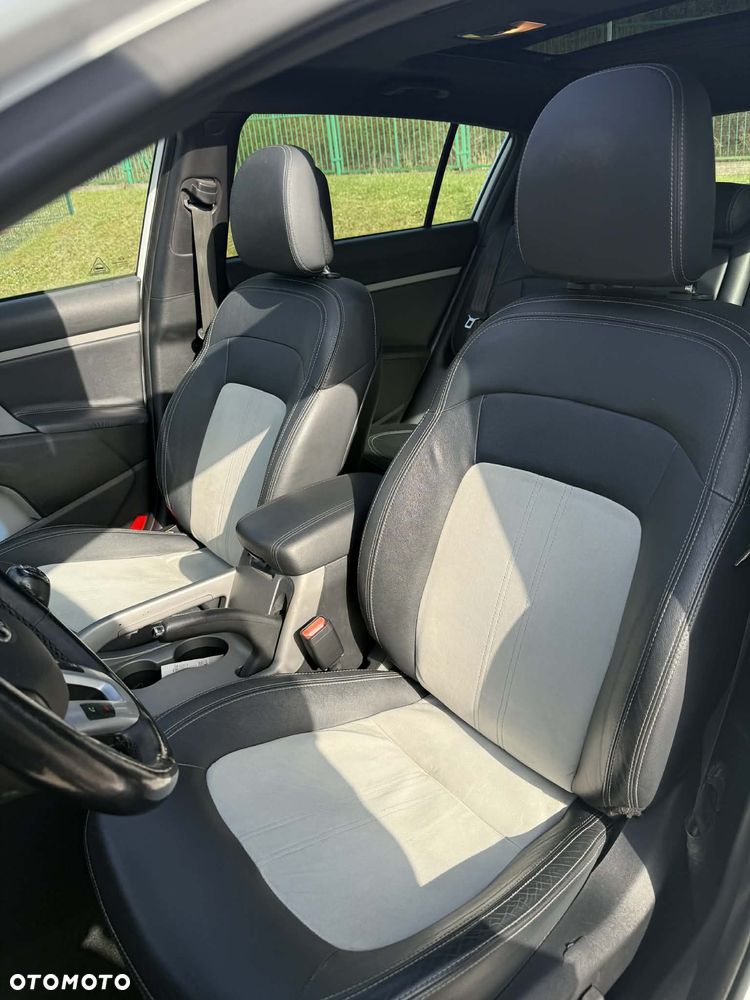 Kia Sportage 2.0 CRDI XL AWD - 22