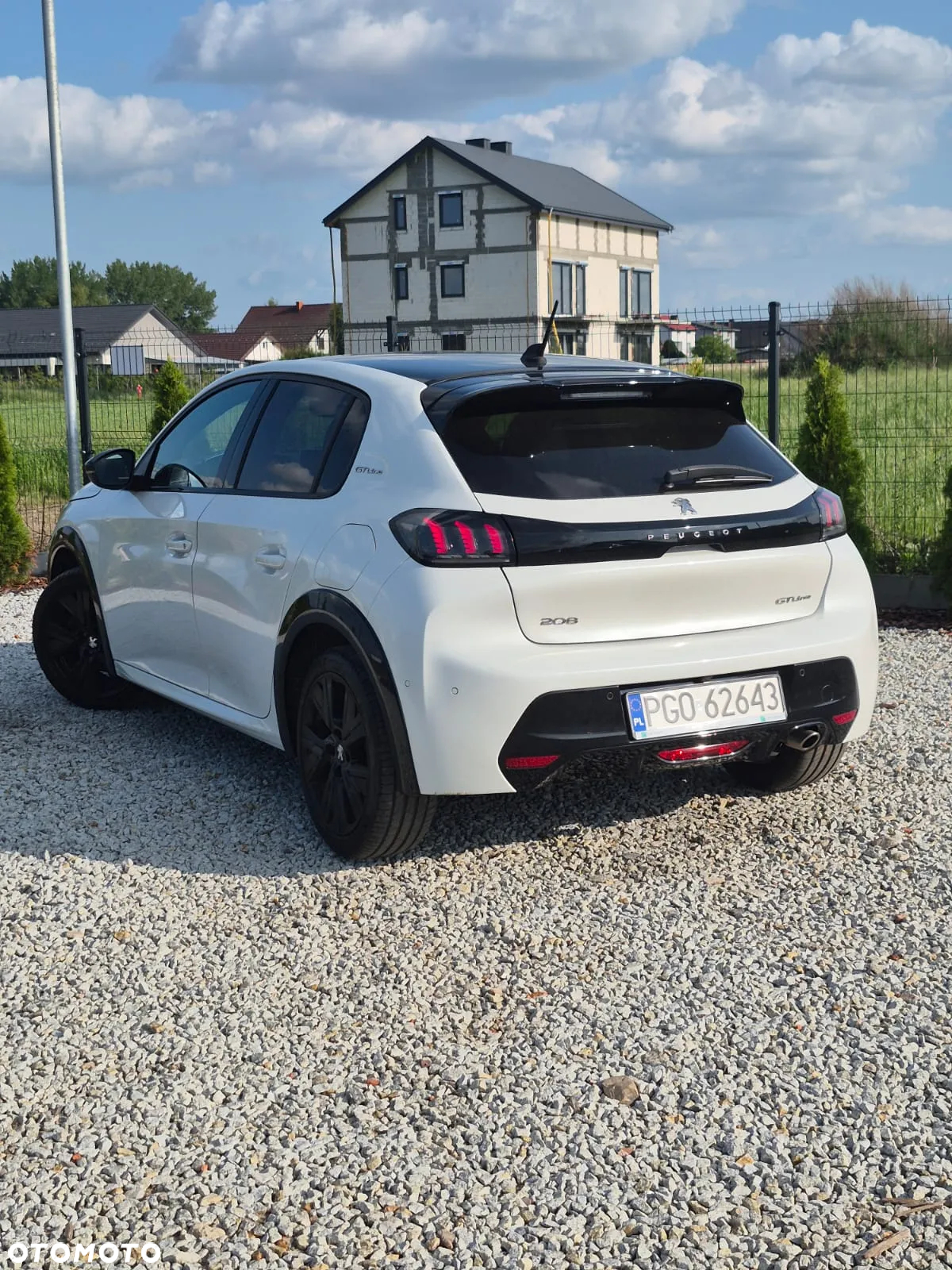 Peugeot 208 PureTech 100 EAT8 GT Pack - 7