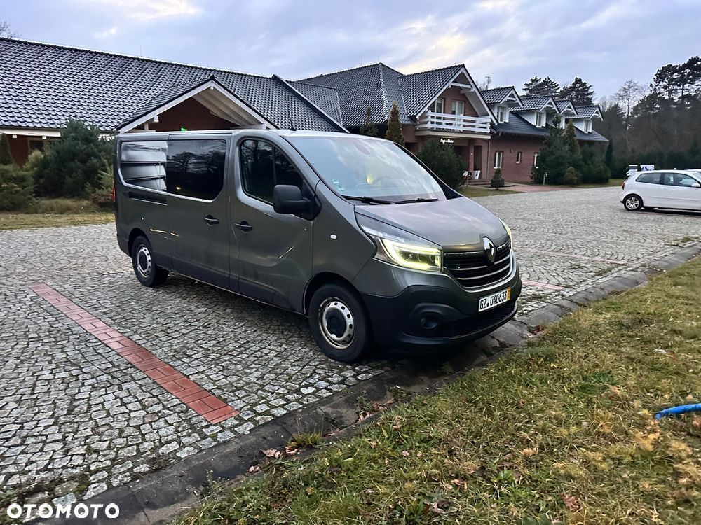 Renault Trafic - 1