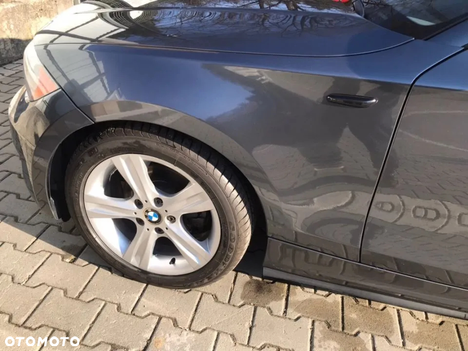 BMW Seria 1 130i - 11