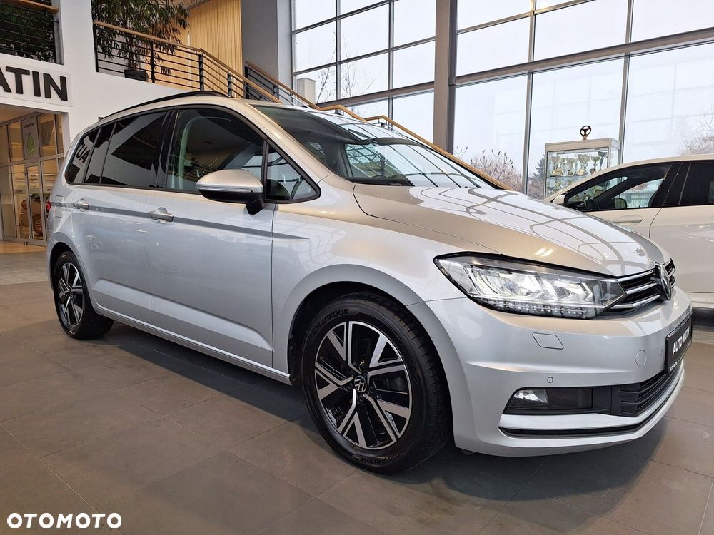 Volkswagen Touran 1.5 TSI EVO Comfortline DSG - 9