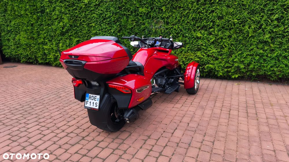 Can-Am Spyder - 6