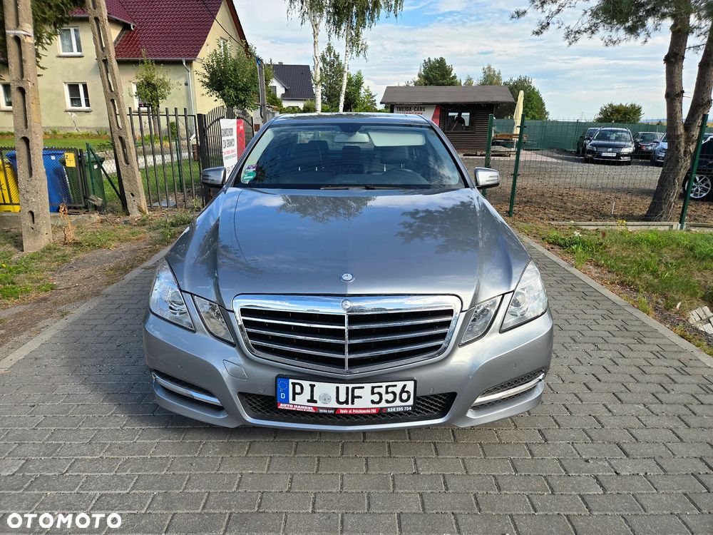 Mercedes-Benz Klasa E 200 BlueEFFICIENCY 7G-TRONIC Avantgarde - 3