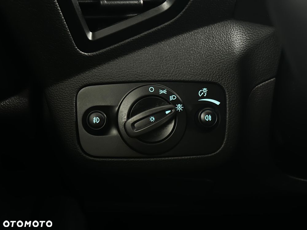 Ford Kuga 2.0 TDCi 4x4 ST-Line - 26