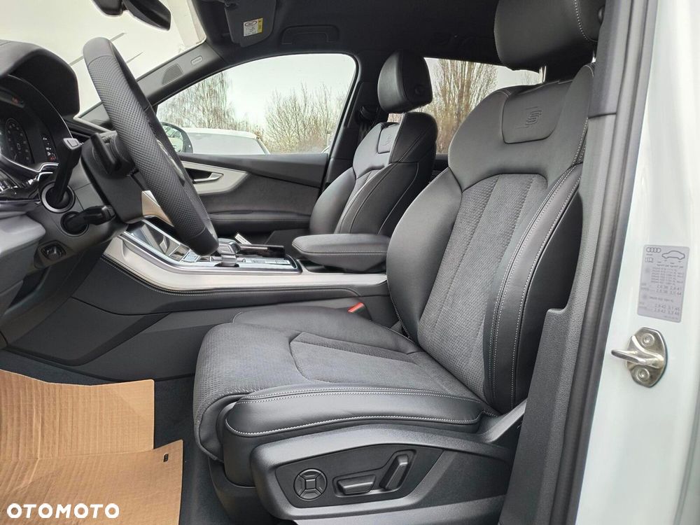 Audi Q7 - 8