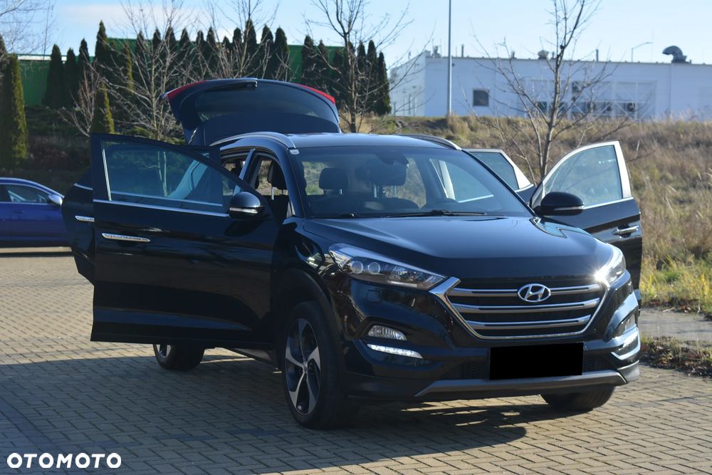 Hyundai Tucson 2.0 CRDI BlueDrive Comfort 2WD - 18