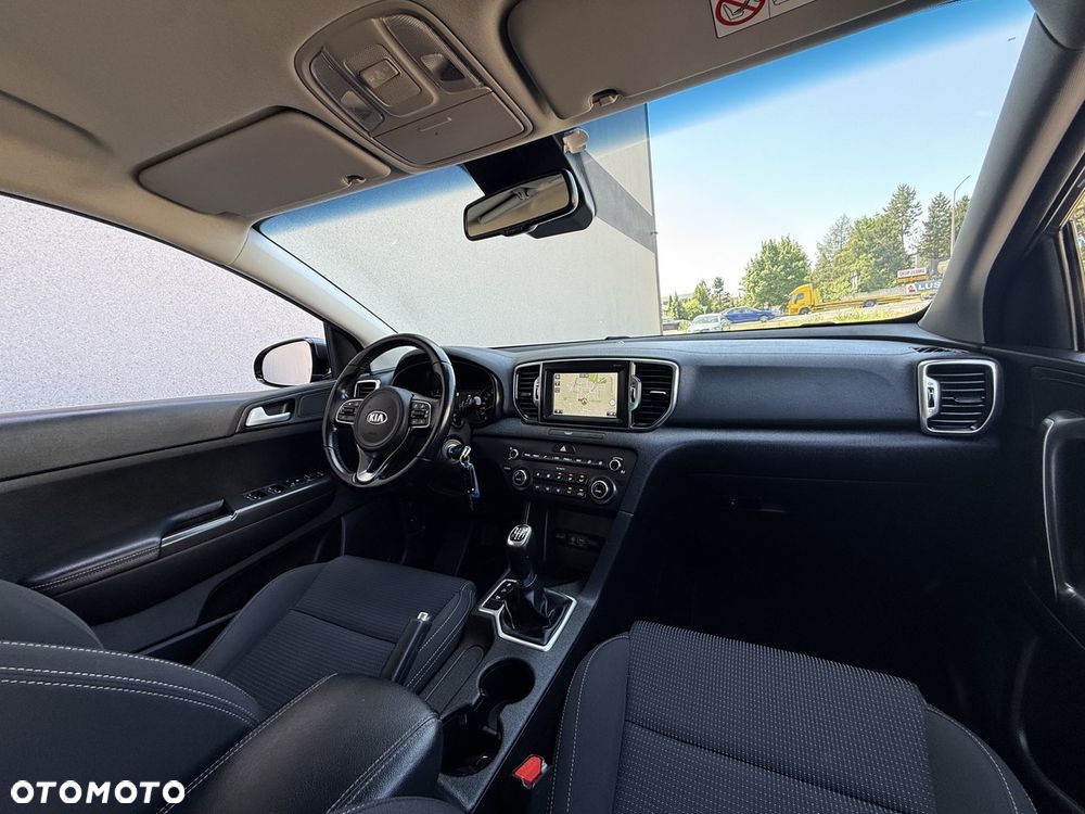 Kia Sportage 1.6 GDI 2WD DREAM-TEAM EDITION - 31