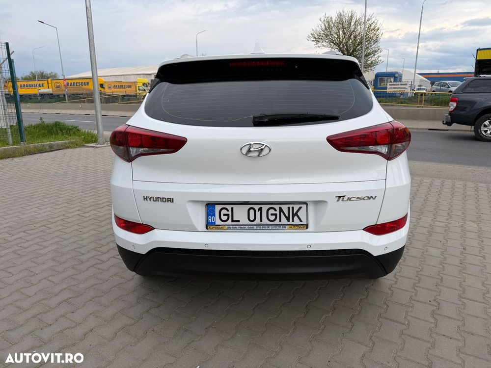 Hyundai Tucson 1.6 GDI 2WD 6MT Comfort - 25