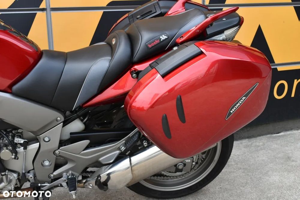 Honda CBF - 11