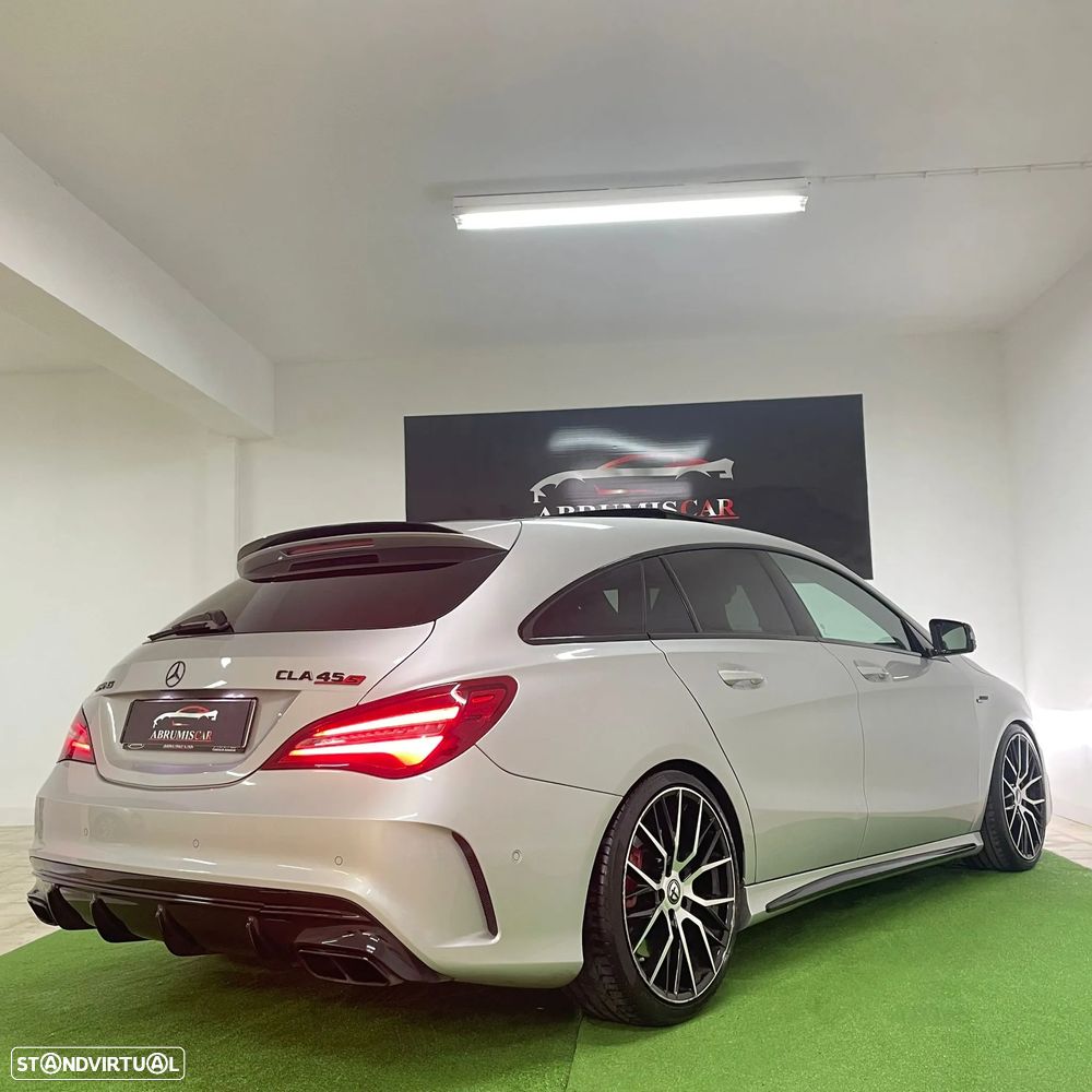 Mercedes-Benz CLA 45 AMG 4Matic Speedshift 7G-DCT - 10
