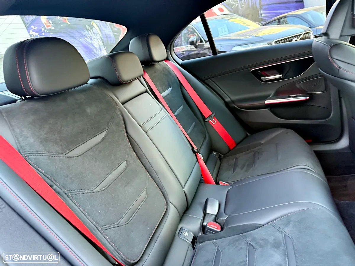 Mercedes-Benz C 43 AMG 4Matic - 30