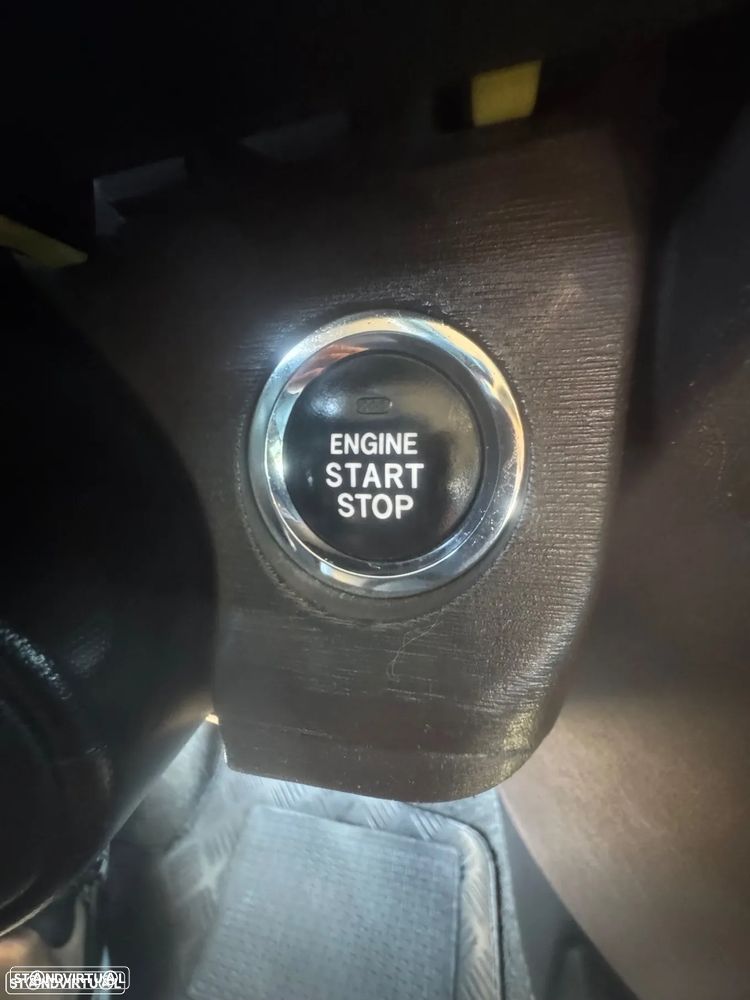 Toyota iQ 1.4 D-4D 2 EP+NAVI+Bluetooth - 19