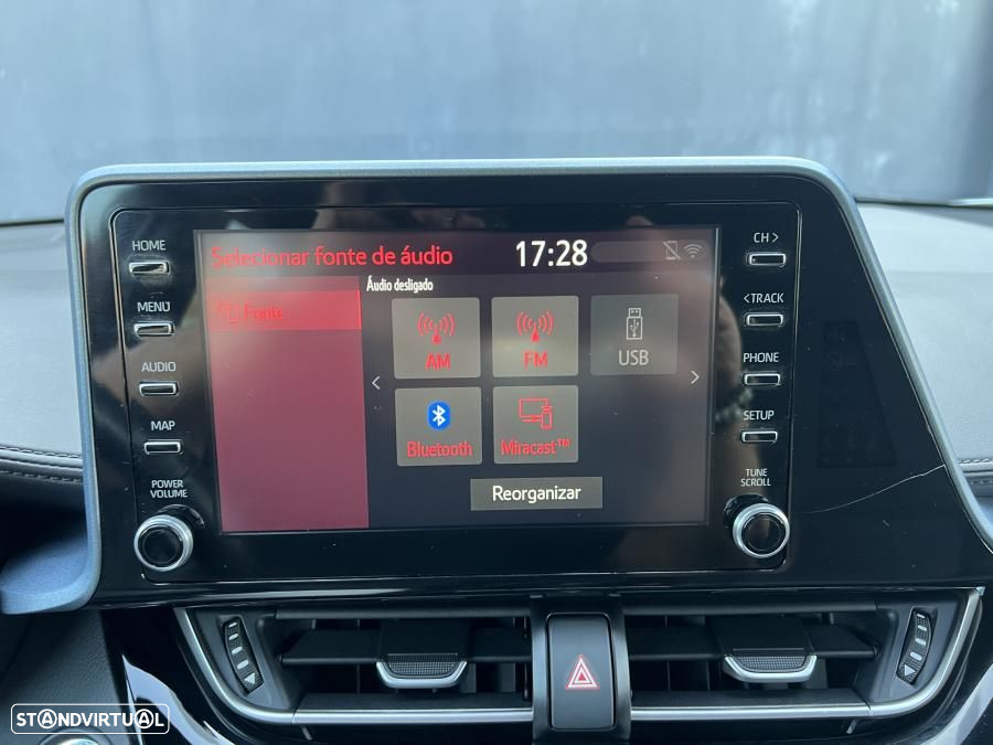 Toyota C-HR 2.0 Hybrid Square Collection - 30