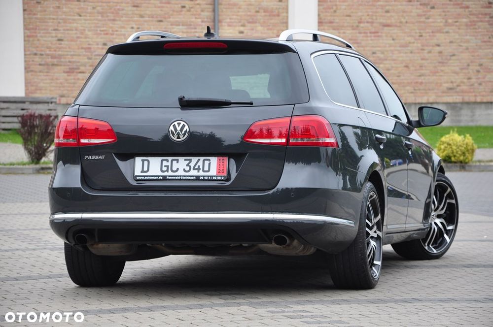 Volkswagen Passat Variant 2.0 TDI 4Motion DSG BlueMotion Tech Comfortline - 8