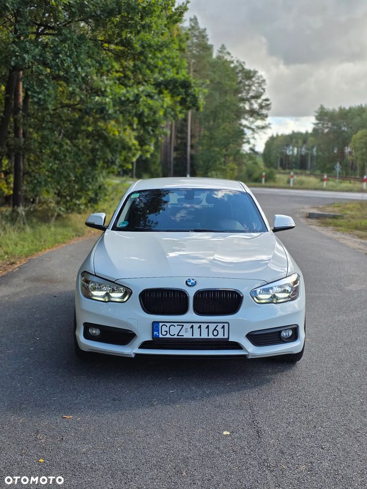 BMW Seria 1 116i - 1