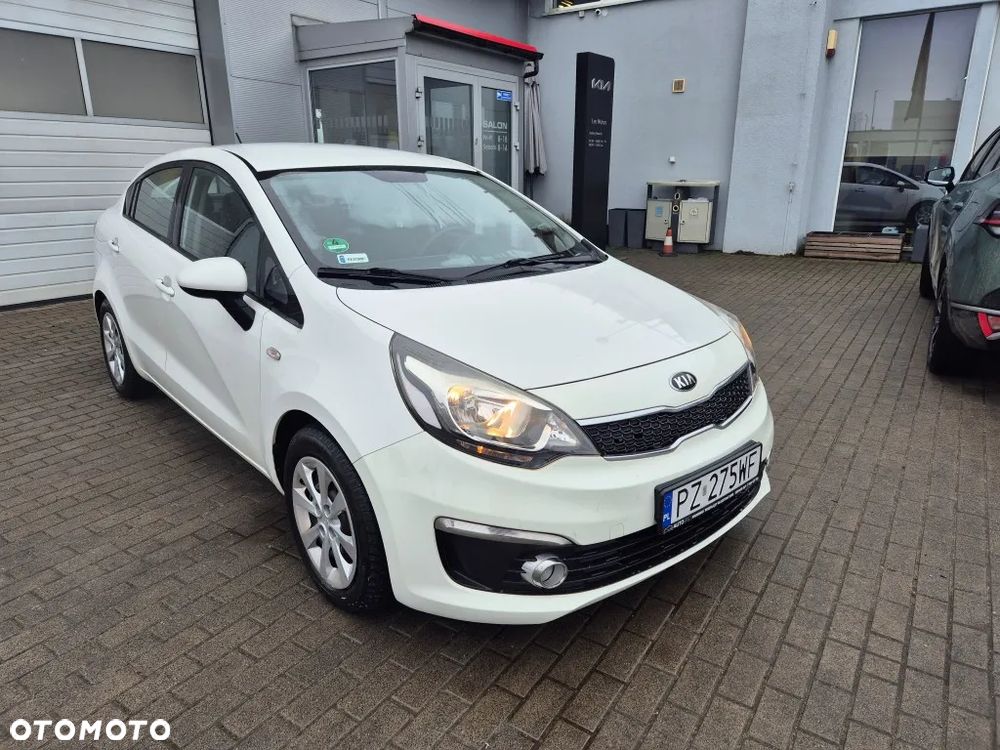 Kia Rio 1.4 M - 4