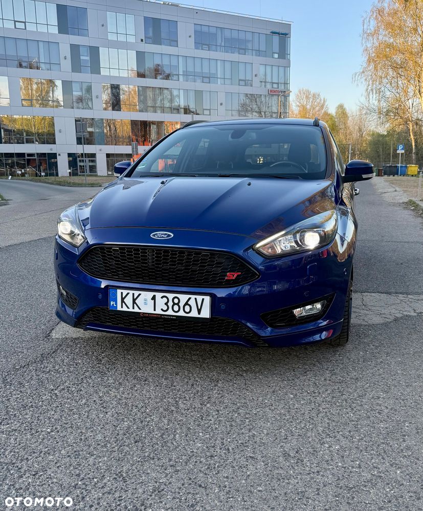 Ford Focus 1.5 EcoBoost STart-Stopp-System ST-LINE - 36