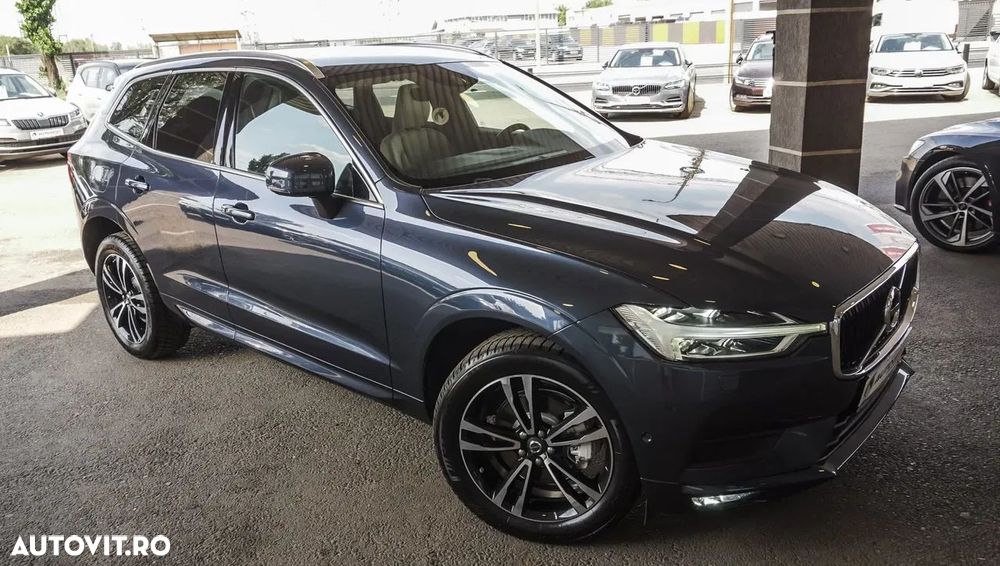 Volvo XC 60 D4 Momentum Pro - 12