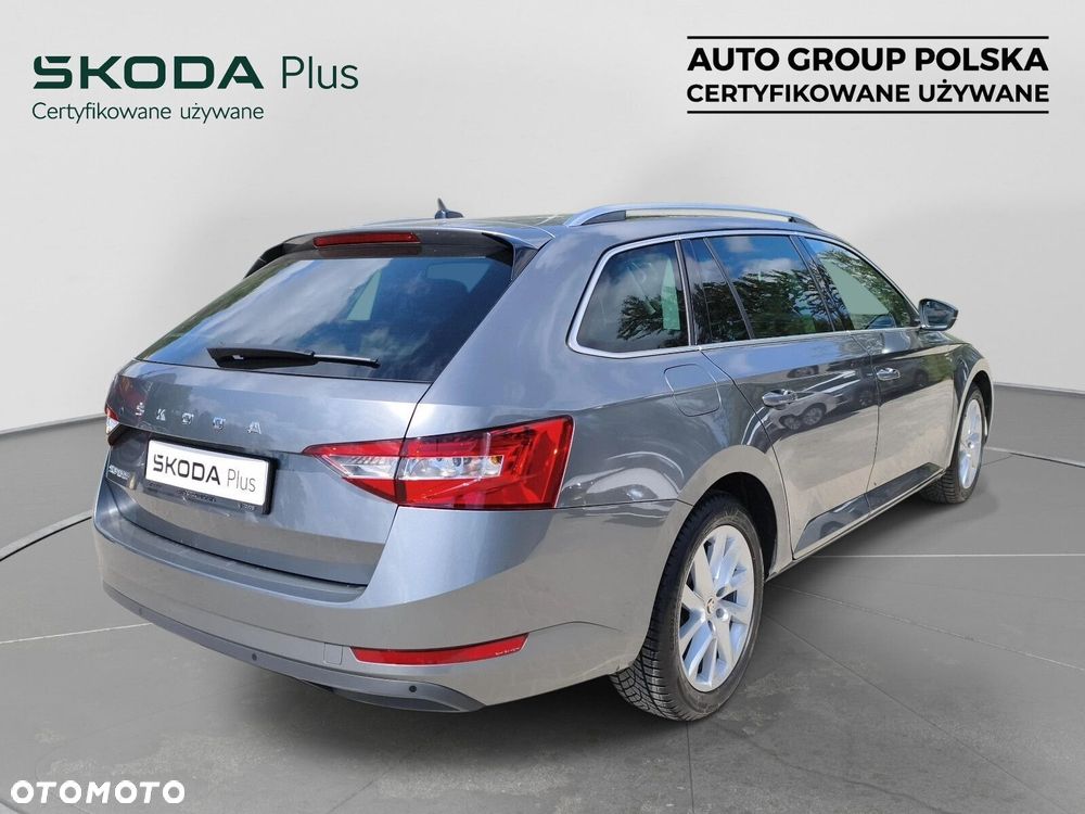 Skoda Superb 2.0 TDI SCR Ambition DSG - 16