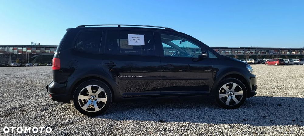 Volkswagen Touran 1.4 TSI DSG Cross - 17