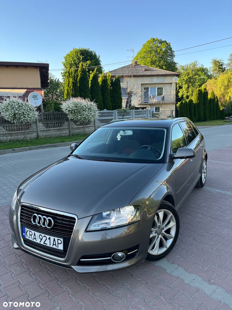 Audi A3 Sportback 2.0 TDI DPF Ambiente - 11