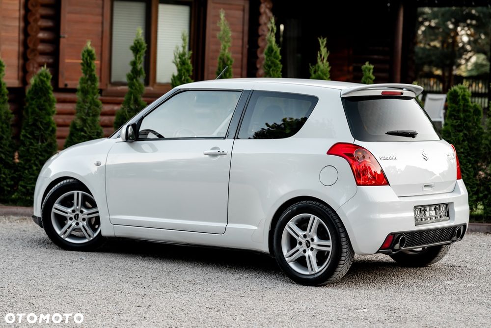 Suzuki Swift 1.6 Sport - 14