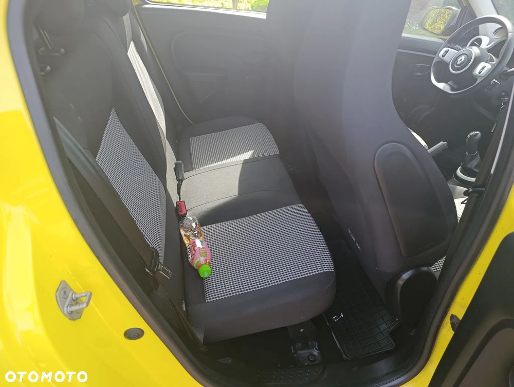 Renault Twingo SCe 70 Start&Stop Cosmic - 17