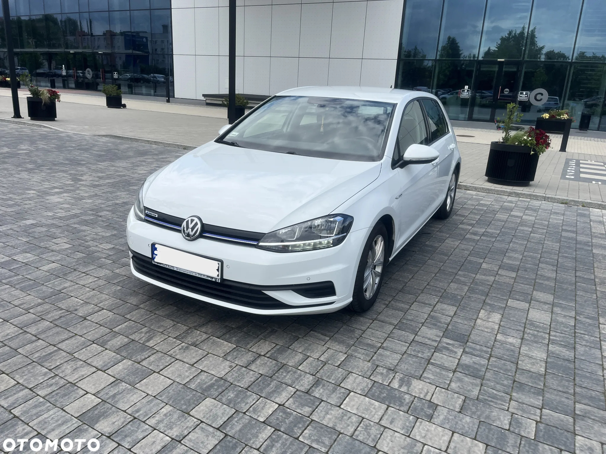 Volkswagen Golf VII 1.5 TSI BMT Comfortline - 2