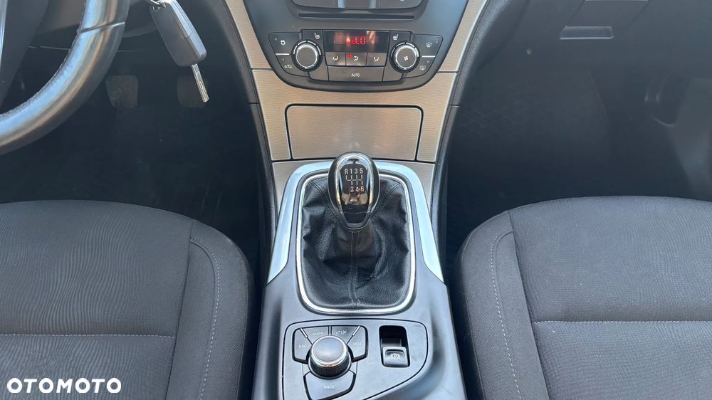 Opel Insignia 2.0 CDTI Cosmo - 30