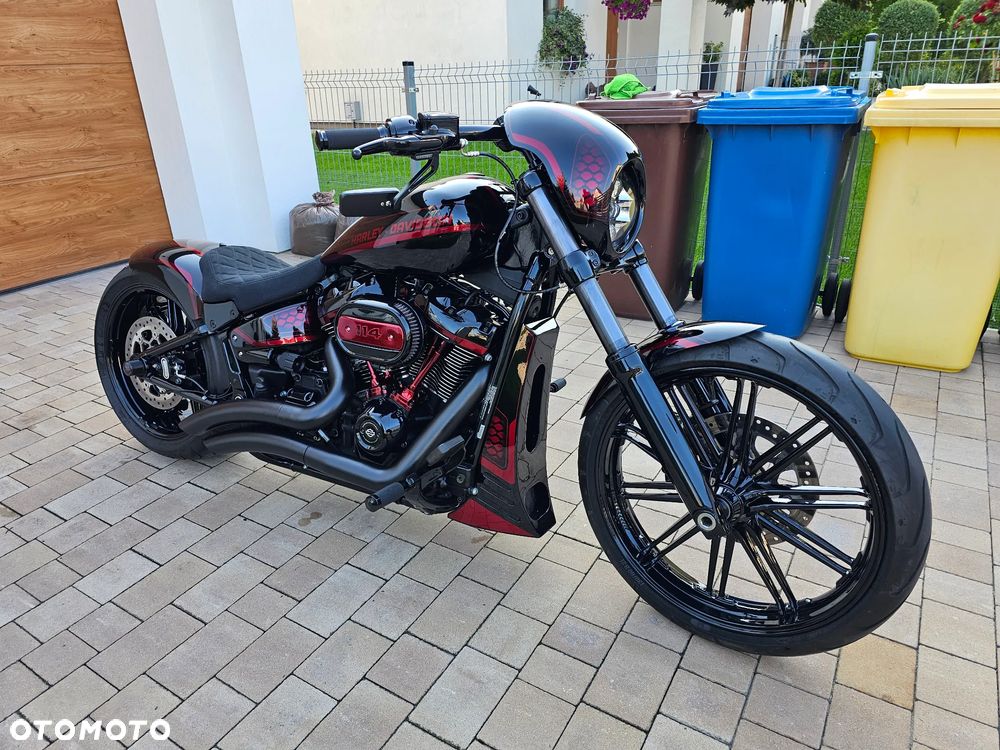 Harley-Davidson FXSB Breakout - 1