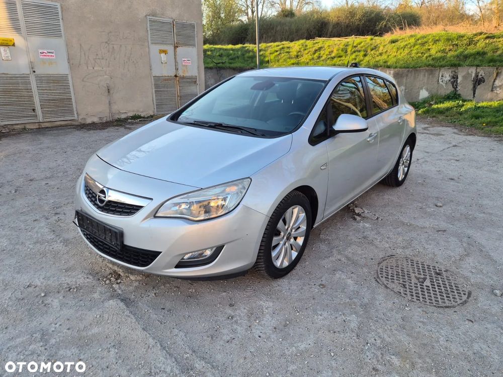 Opel Astra 1.7 CDTI DPF Design Edition - 3