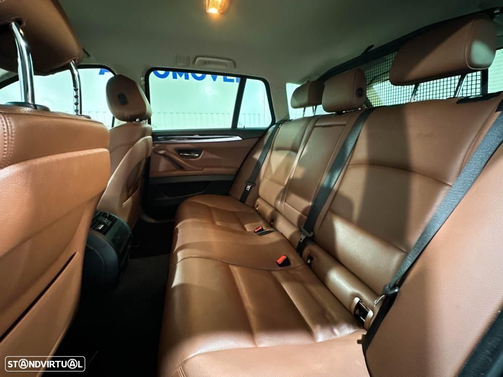 BMW 520 d Pack Desportivo M Auto - 8