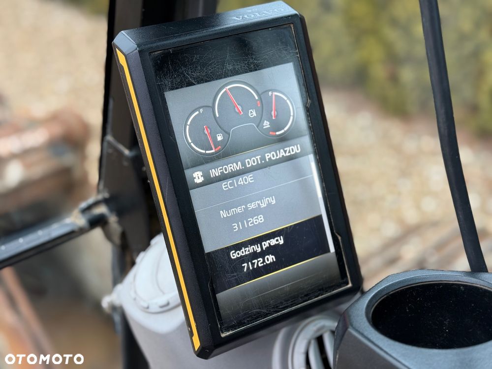 Volvo EC 140 EL - 39