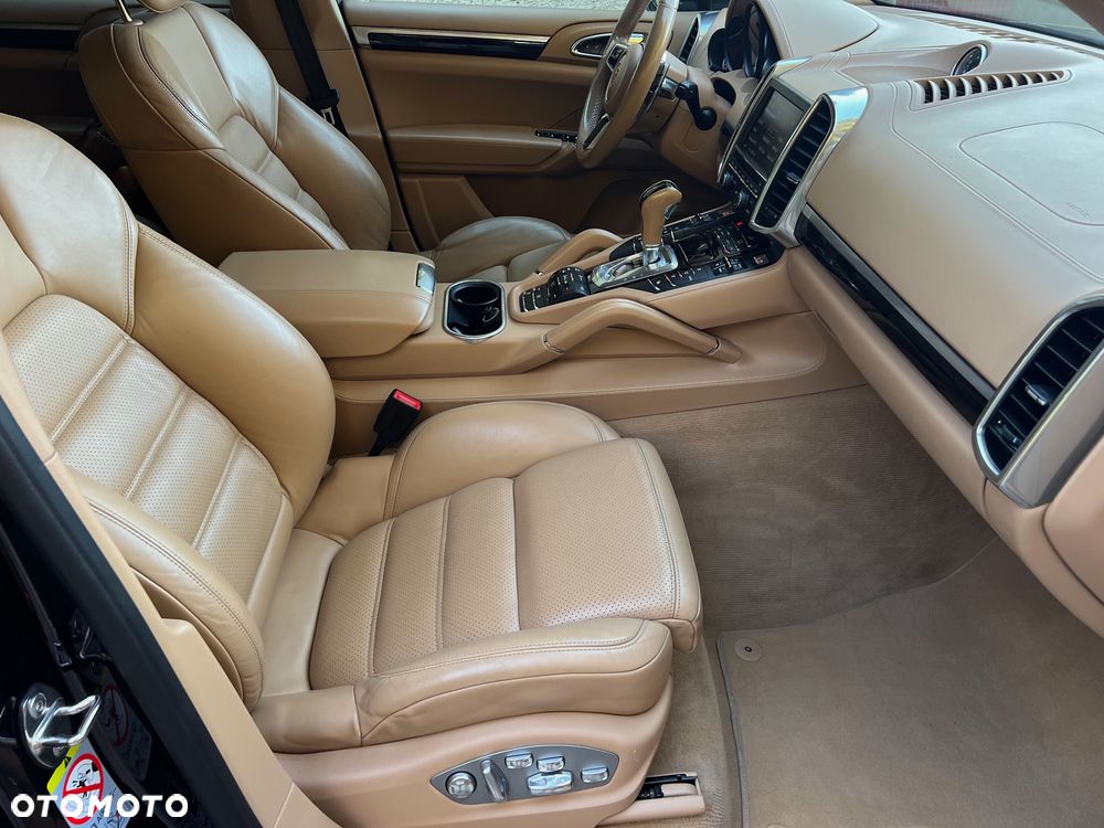 Porsche Cayenne S Diesel - 25